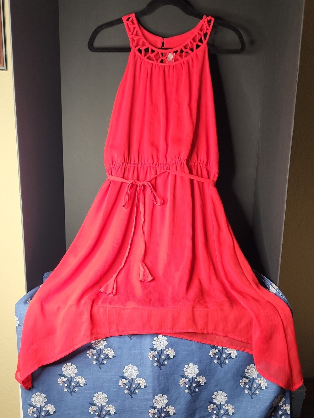 no boundaries halter dress | Dresses | No Boundaries Womens Coral Pink With Waist Tie Ebay
